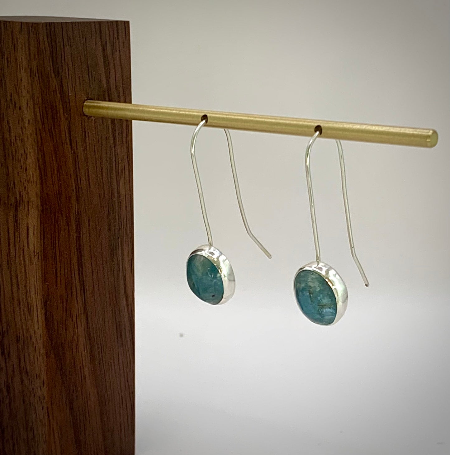 Aquamarine Simple Drops